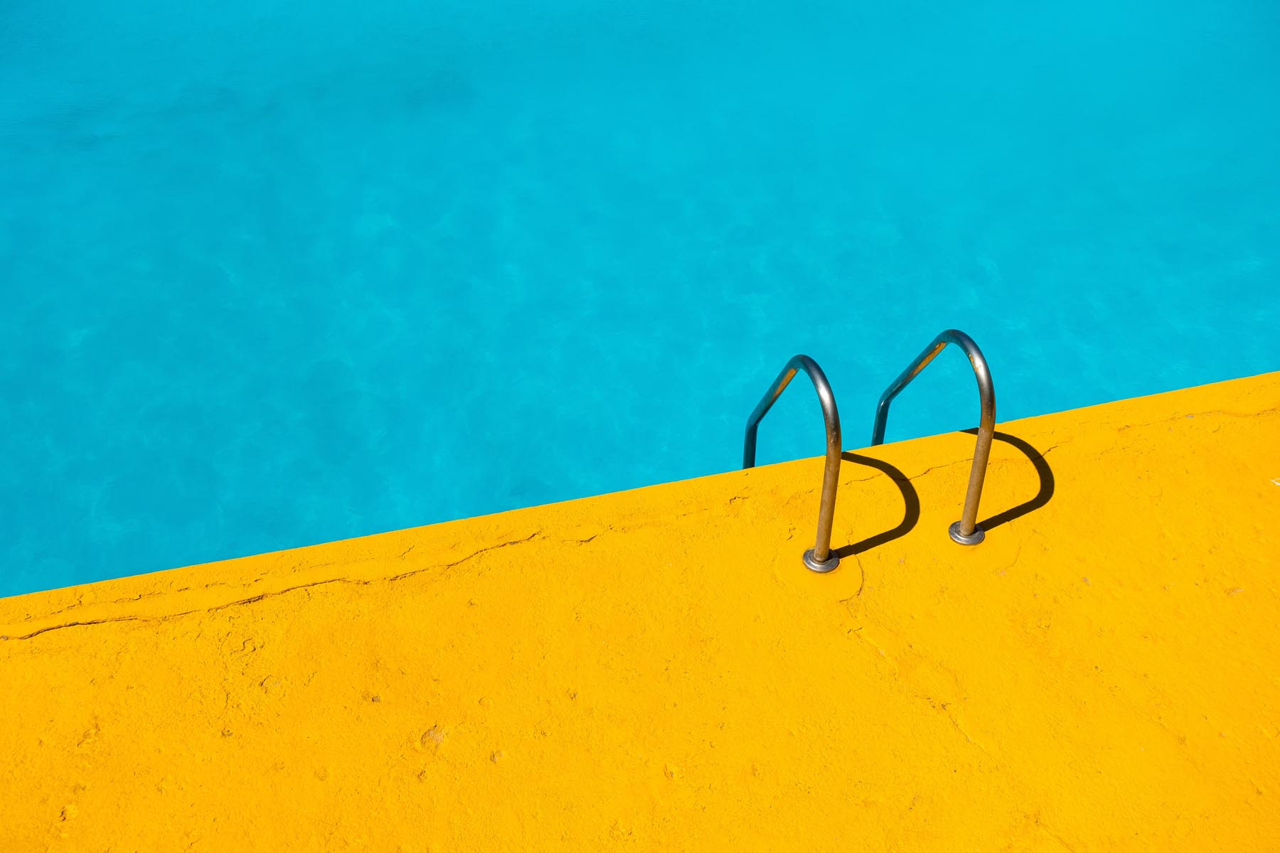 etienne-girardet-360034-unsplash