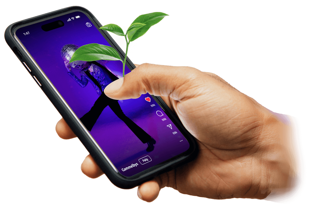 Gammelbys Social Media Hand Scrolling